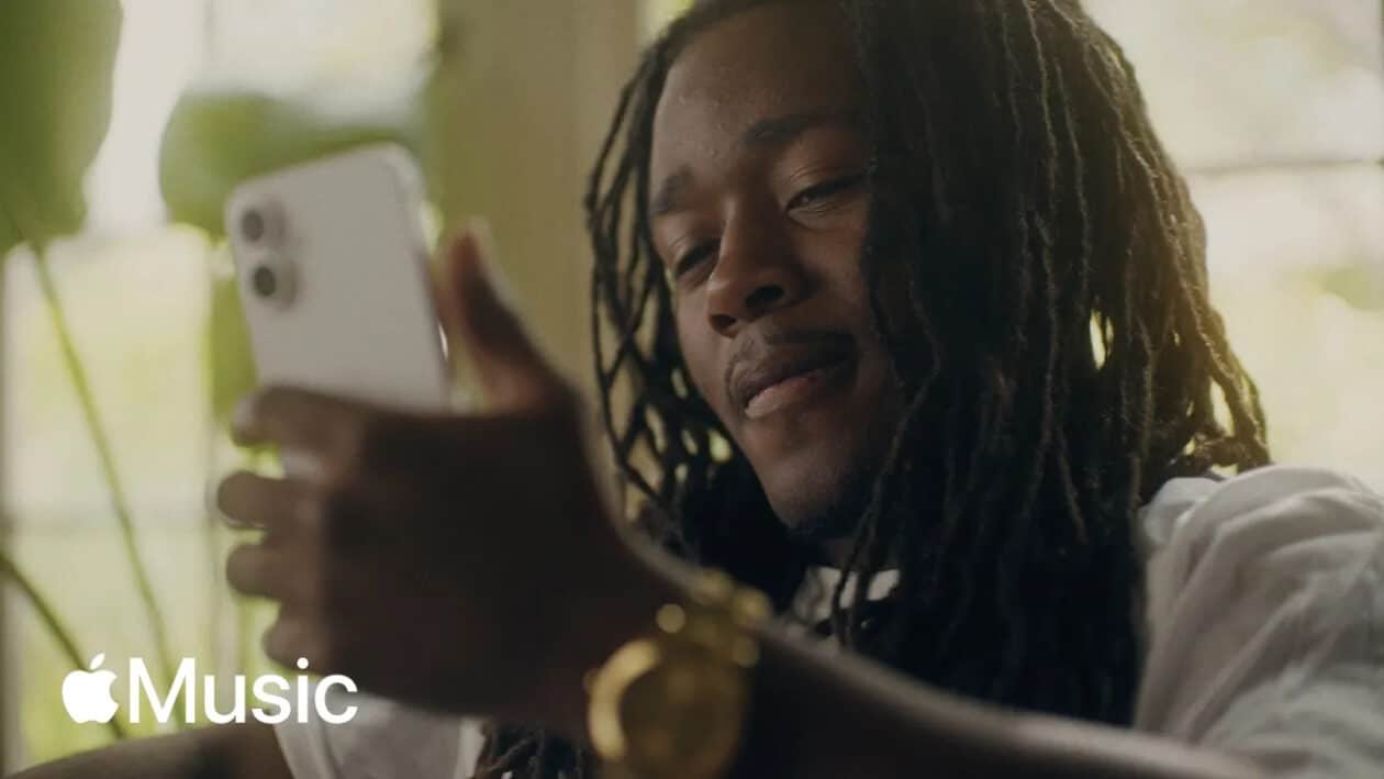 Apple Music destaca o recurso Resposta Tátil da Música em novo vídeo