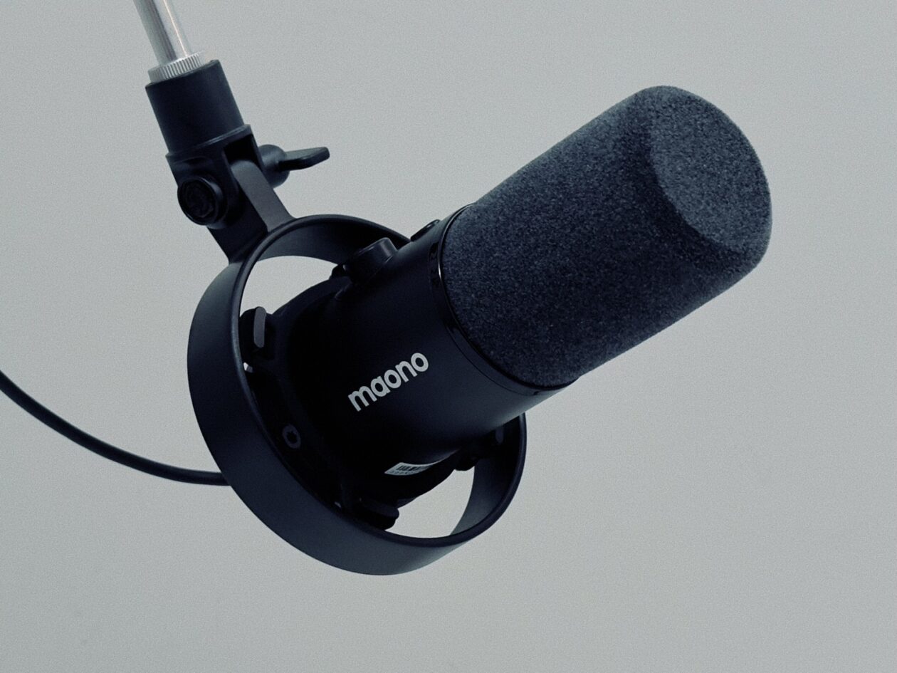 Maono PD300X: um excelente primeiro microfone profissional para criadores de conteúdo