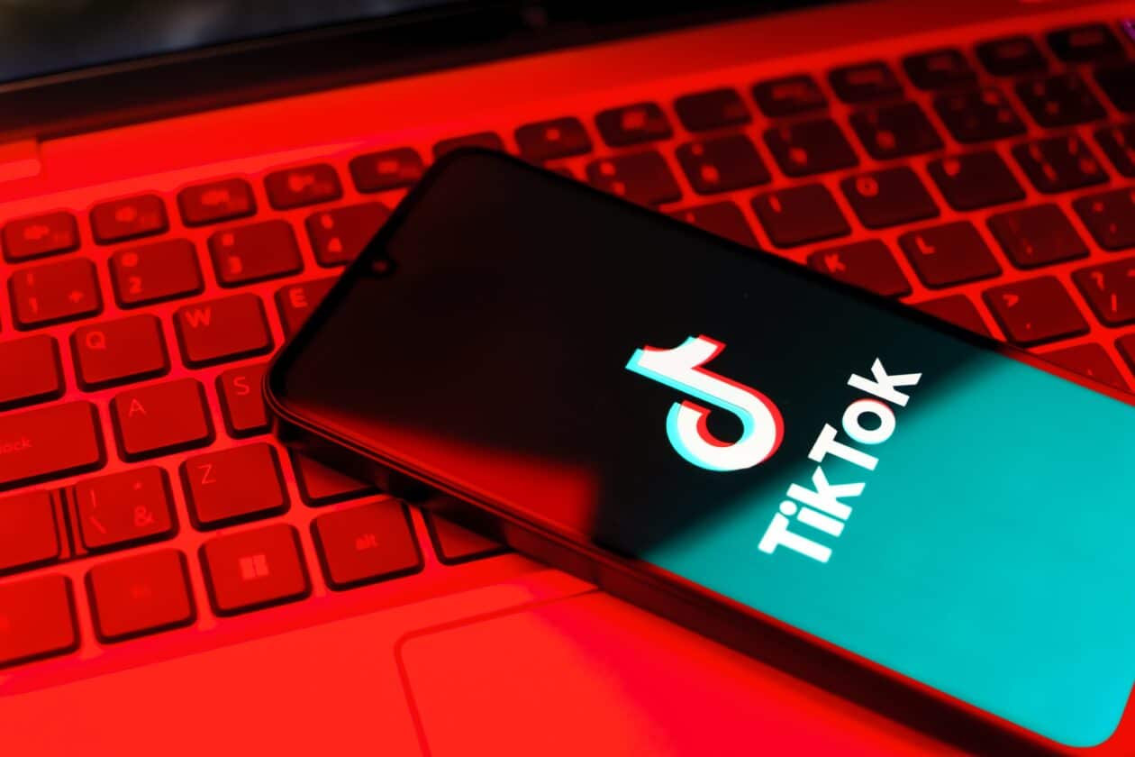 Como ativar a rotação automática em vídeos do TikTok [iPhone e iPad]