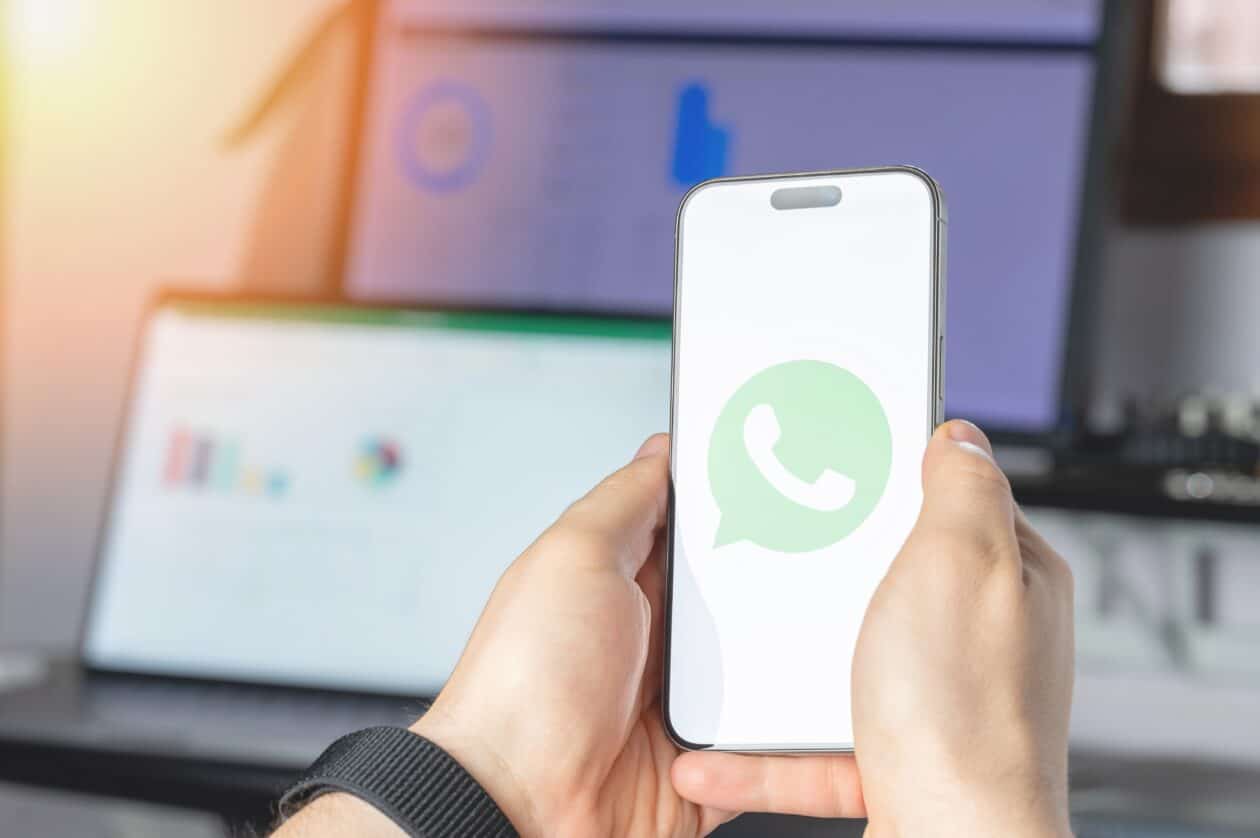 Como mencionar pessoas ou grupos no Status do WhatsApp [iPhone e Mac]