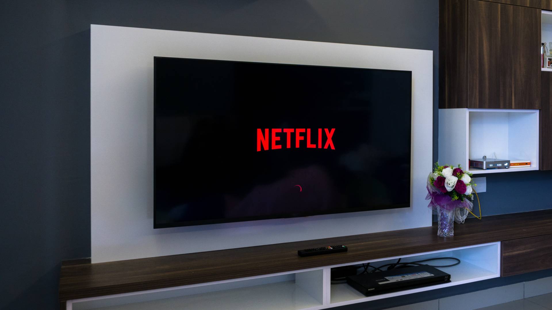 Netflix vai usar IA para inserir publicidade em filmes e séries de forma discreta