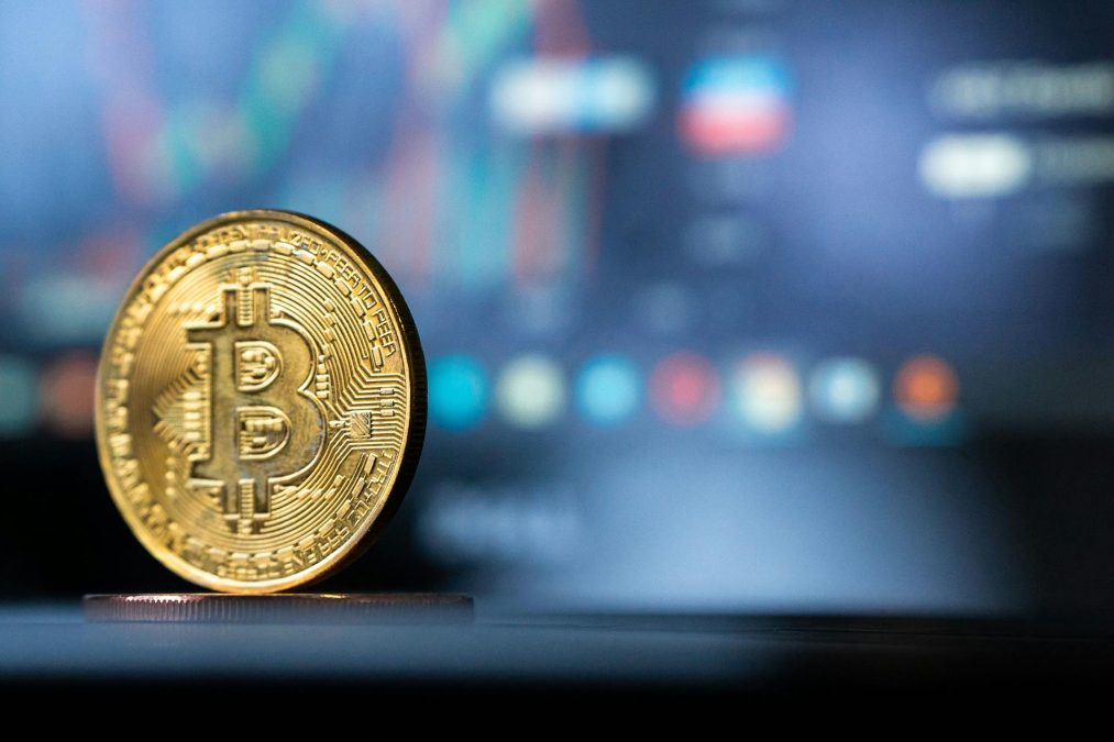 Conselheiro de Trump assume empresa da Nasdaq e prepara reserva bilionária em Bitcoin