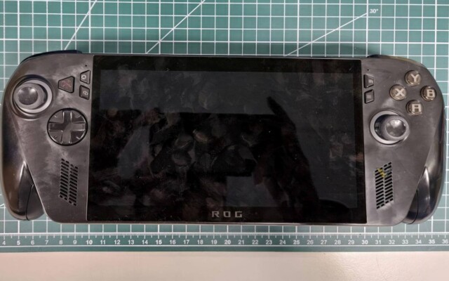 FCC vaza imagens do ROG Ally 2 e do modelo portátil do Xbox