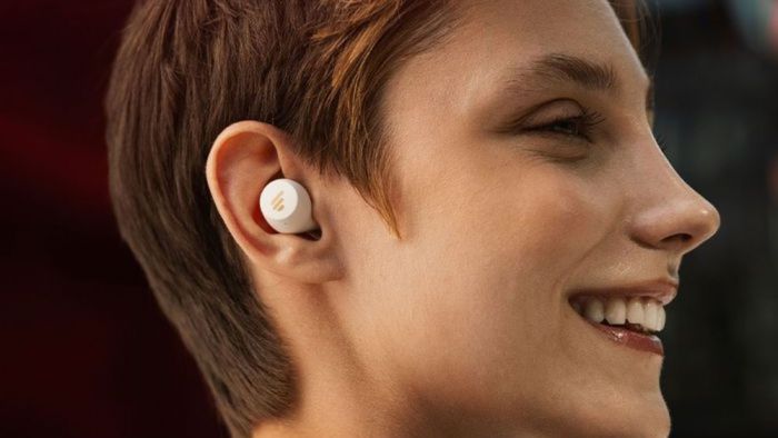 Fone de ouvido baratinho da Edifier aparece em oferta limitada na Amazon
