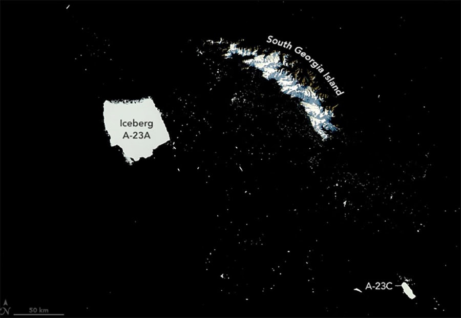 Maior iceberg do mundo deve perder o título em breve