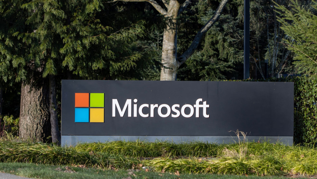 Ao contrário da Apple, Microsoft vai baratear a publicação de novos jogos e aplicativos